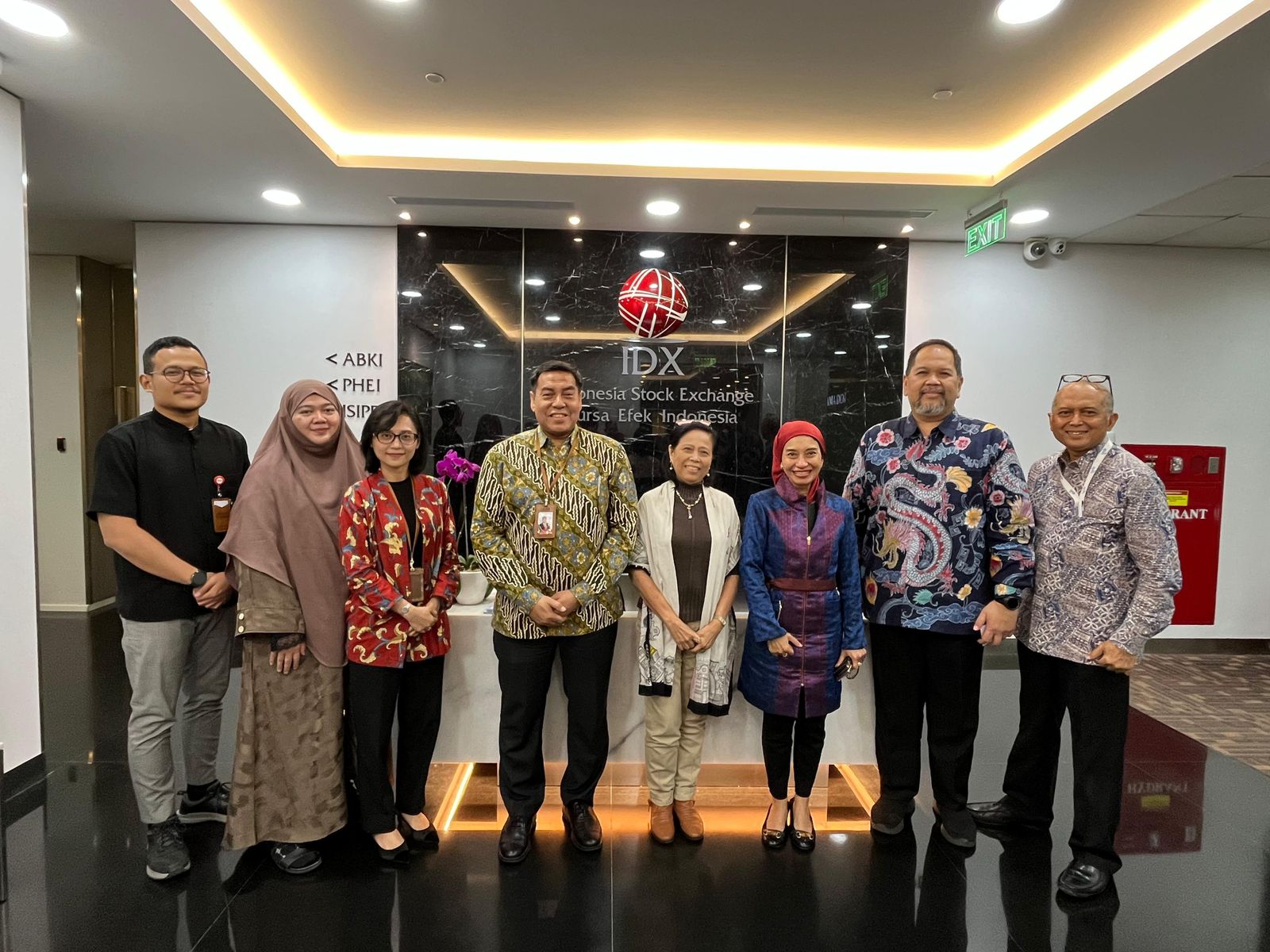 Courtesy Meeting dengan Asosiasi Perusahaan Efek Indonesia (APEI)